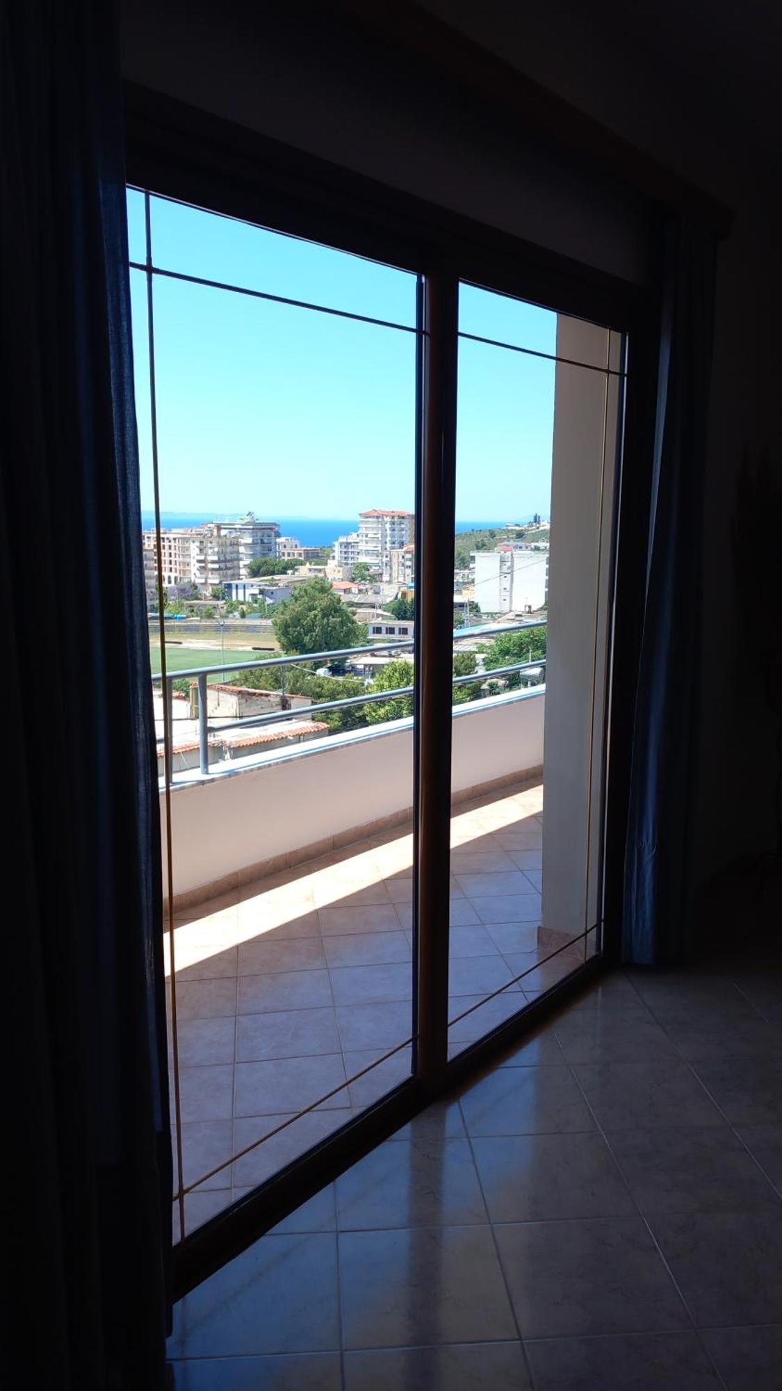 Thomas Apartments Sarandë エクステリア 写真